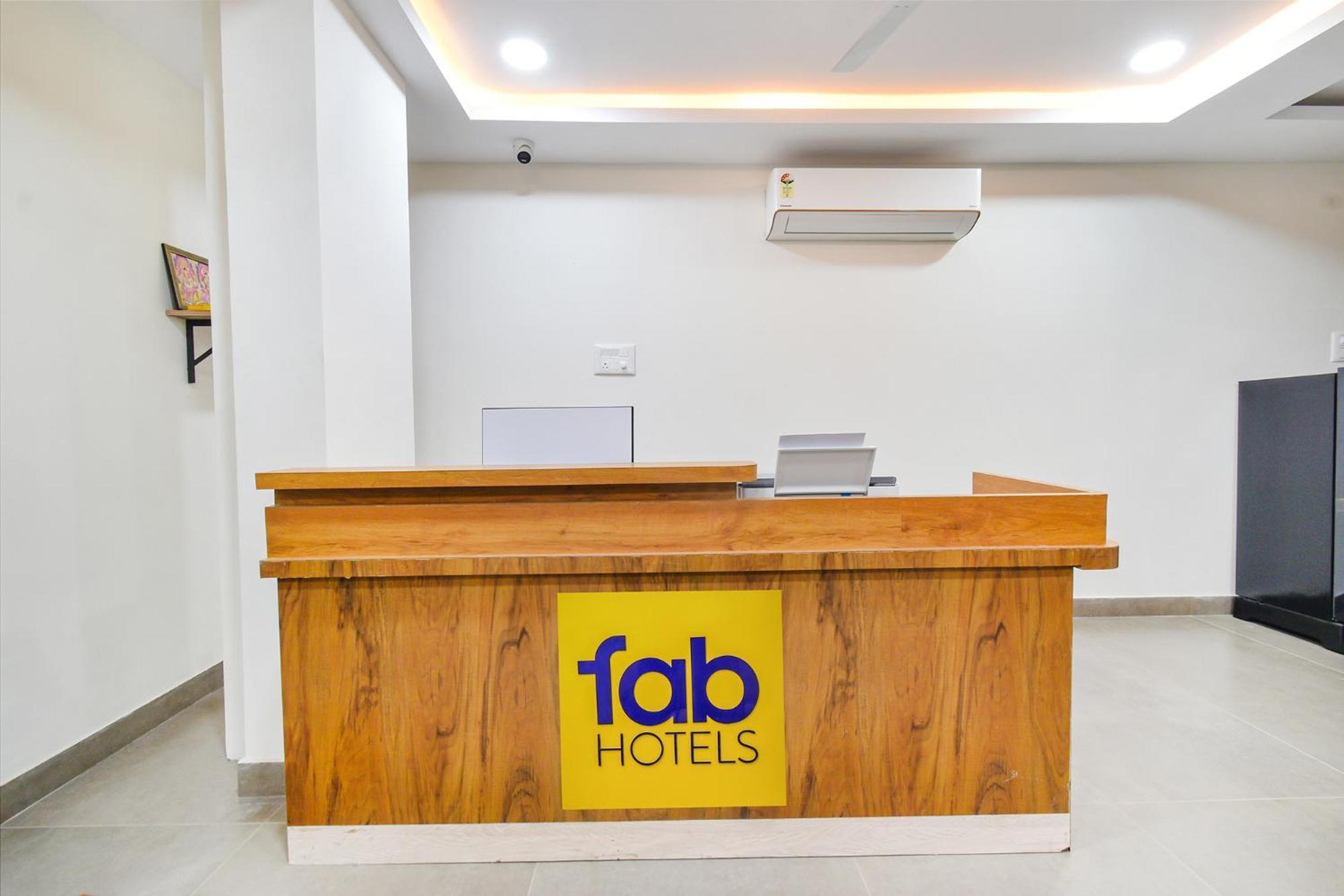Fabhotel Seri - Nr Kims Hospital, Gachibowli Hyderabad Exteriör bild