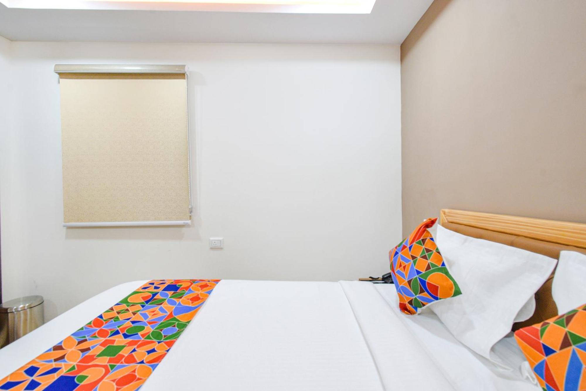 Fabhotel Seri - Nr Kims Hospital, Gachibowli Hyderabad Exteriör bild