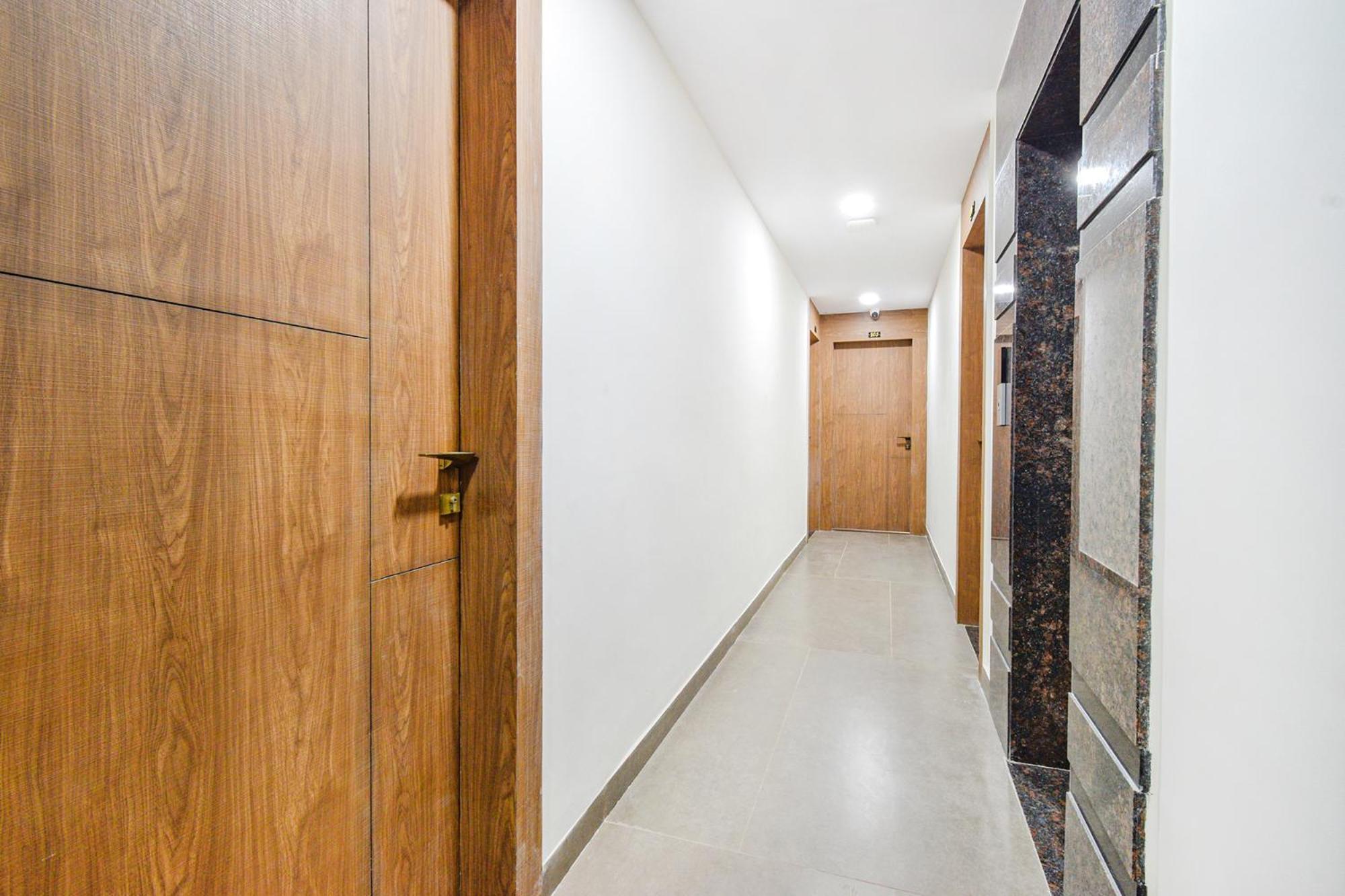 Fabhotel Seri - Nr Kims Hospital, Gachibowli Hyderabad Exteriör bild