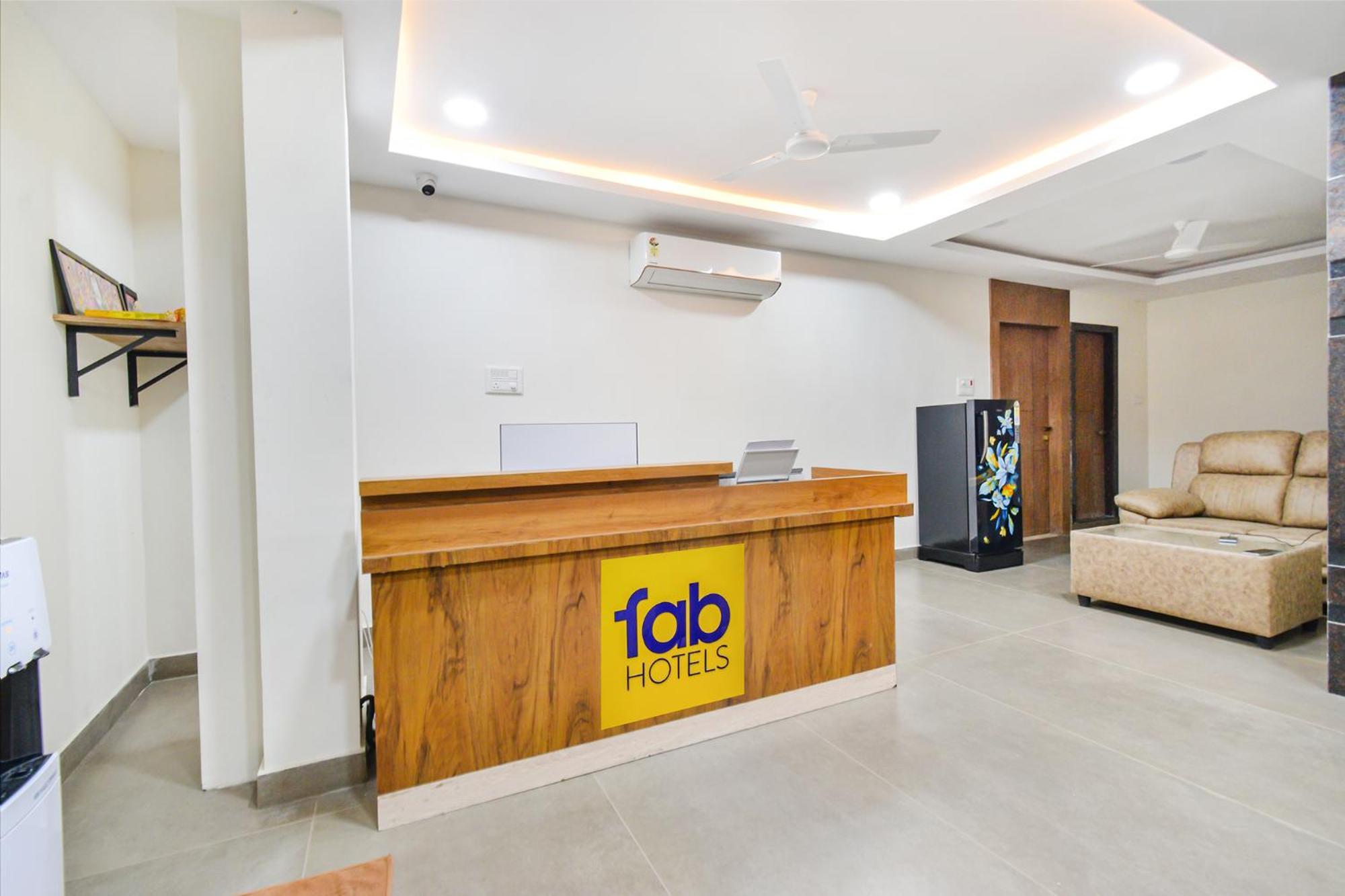 Fabhotel Seri - Nr Kims Hospital, Gachibowli Hyderabad Exteriör bild